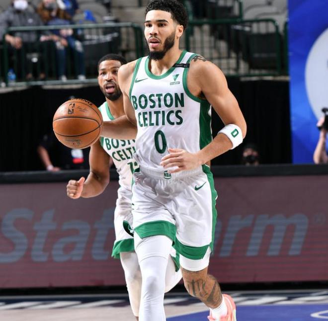 关键时刻巴塞罗那备战全明星赛，防线松动细节曝光，目标明确，团队化学反应显著-官方网站